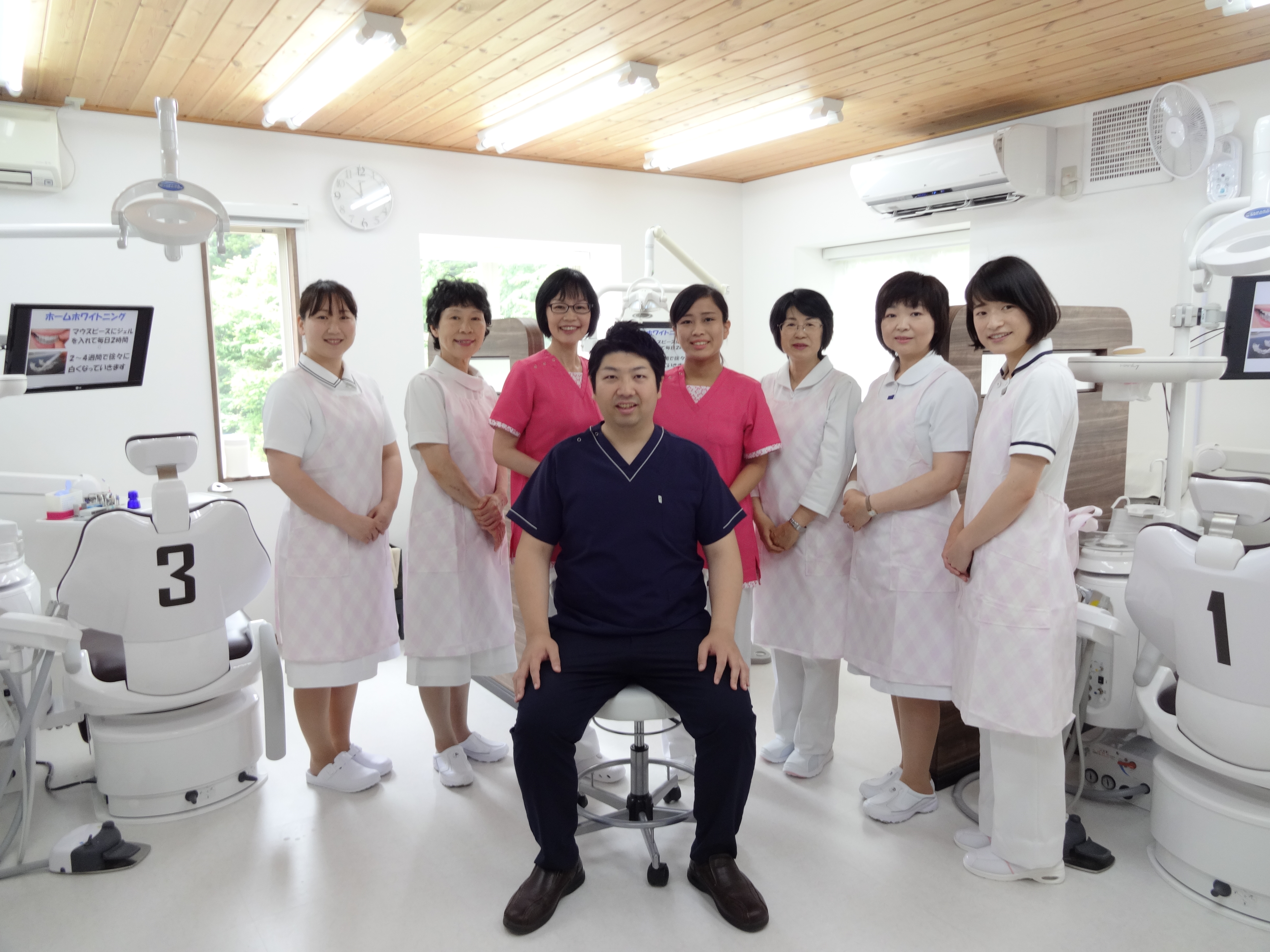 �ߐ{�����̏������ȁ@�A�C�r�[�@�f���^���@�N���j�b�N�X�^�b�t